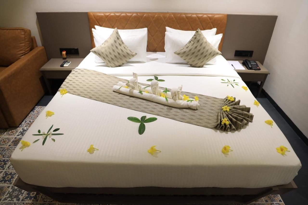 Krown Palace Resort 실바사 외부 사진