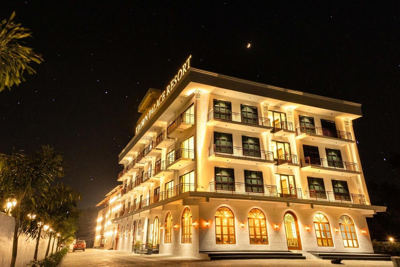 Krown Palace Resort 실바사 외부 사진